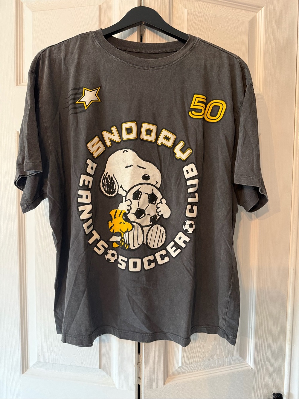 Peanuts graphic tee